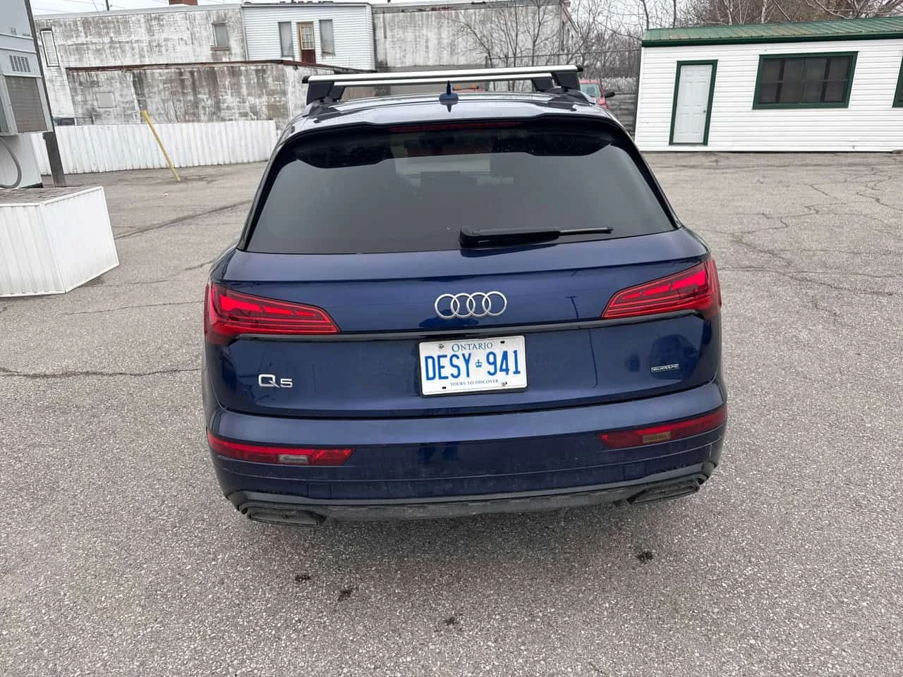 Audi Q5 Progressiv/ПАНОРАМА/ВТОРИ ГУМИ И ДЖАНТИ, снимка 4 - Автомобили и джипове - 54079223