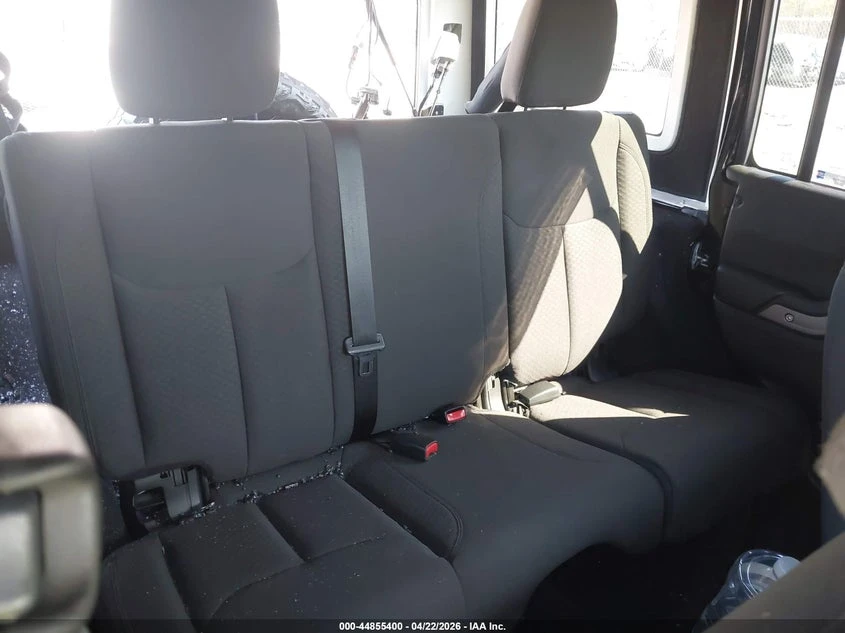 Jeep Wrangler 3.6l Jk Unlimited Sport S 4X4, снимка 8 - Автомобили и джипове - 54383752