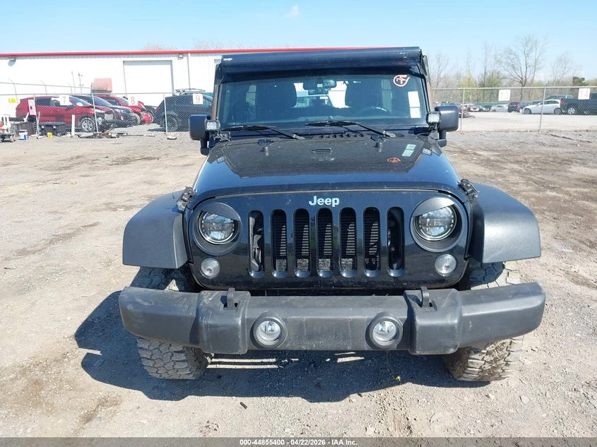 Jeep Wrangler 3.6l Jk Unlimited Sport S 4X4, снимка 12 - Автомобили и джипове - 54383752