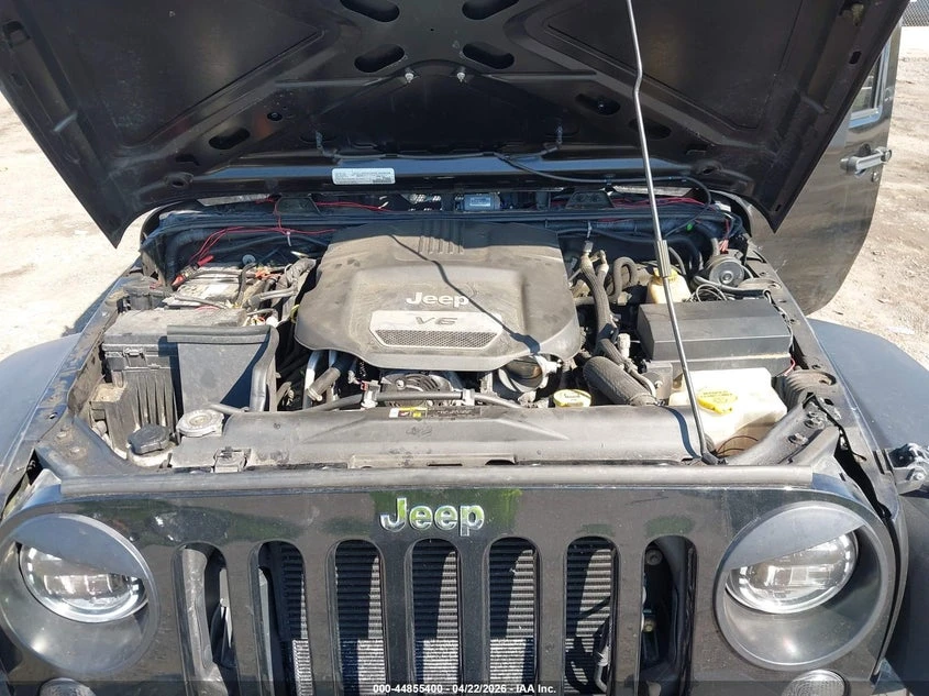 Jeep Wrangler 3.6l Jk Unlimited Sport S 4X4, снимка 10 - Автомобили и джипове - 54383752