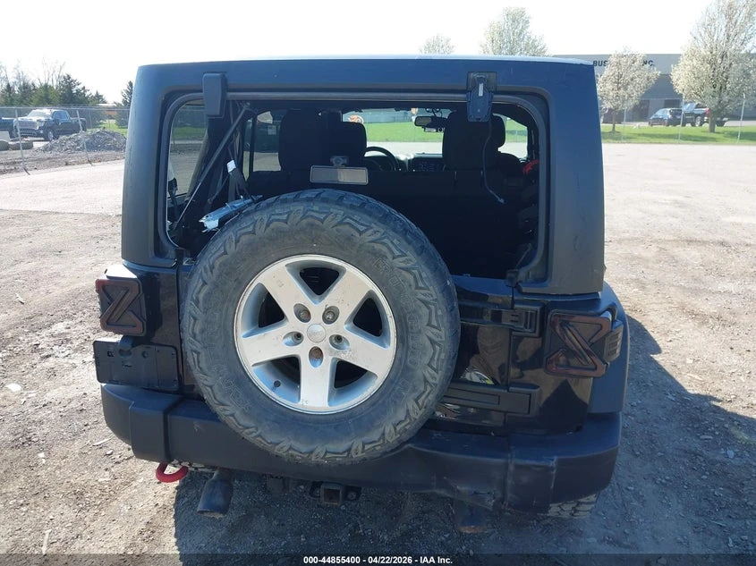 Jeep Wrangler 3.6l Jk Unlimited Sport S 4X4, снимка 6 - Автомобили и джипове - 54383752