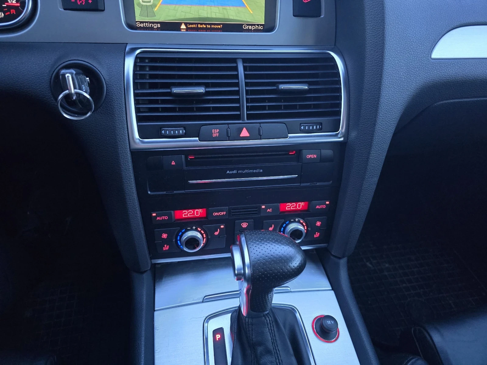 Audi Q7 4.2 TDI Face , снимка 7 - Автомобили и джипове - 54403110