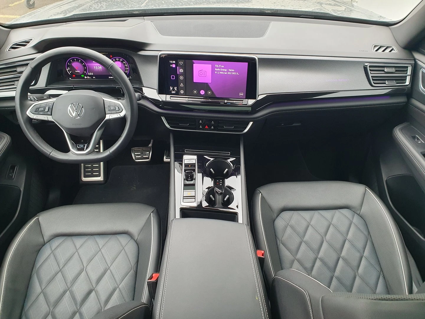 VW Atlas, снимка 11 - Автомобили и джипове - 54814490