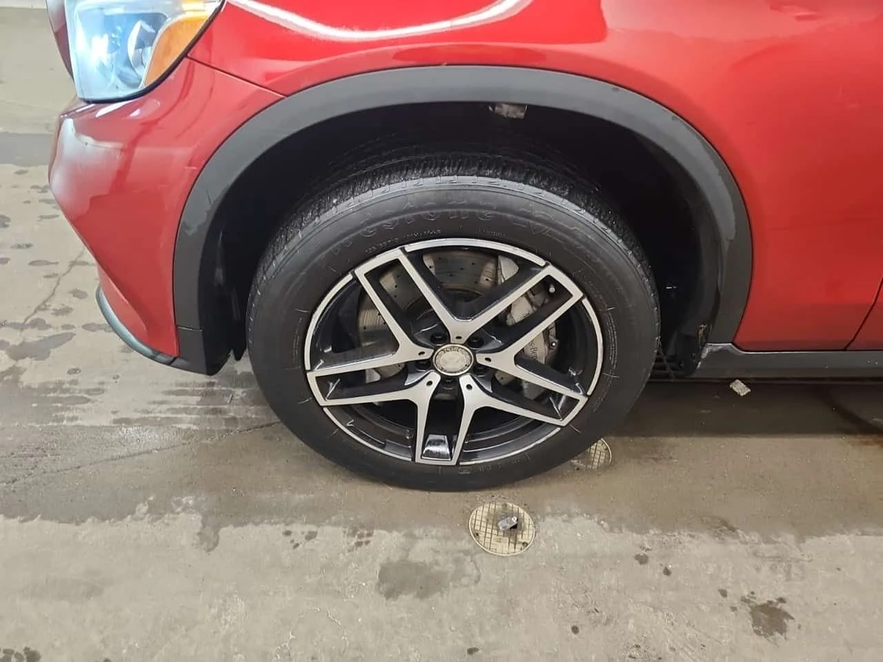 Mercedes-Benz GLE 300 AMG Line * CARFAX * , снимка 16 - Автомобили и джипове - 55300717