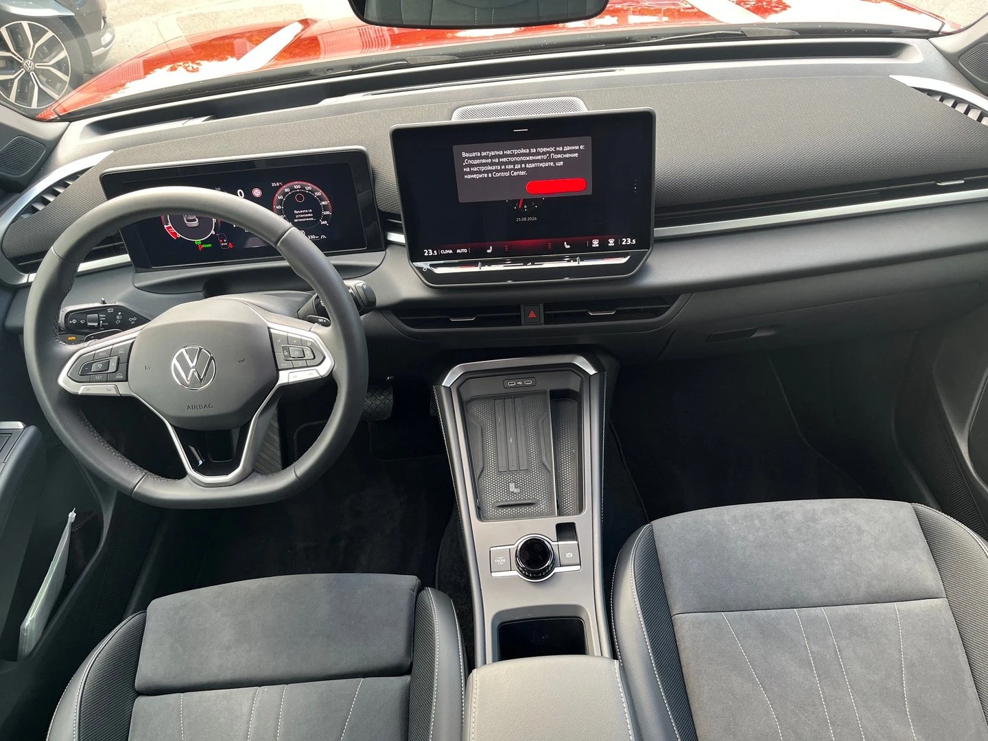 VW T-Roc, снимка 9 - Автомобили и джипове - 56422346