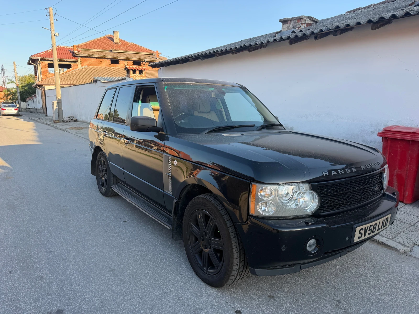 Land Rover Range rover Нов Внос* Перфектен, снимка 2 - Автомобили и джипове - 56010346