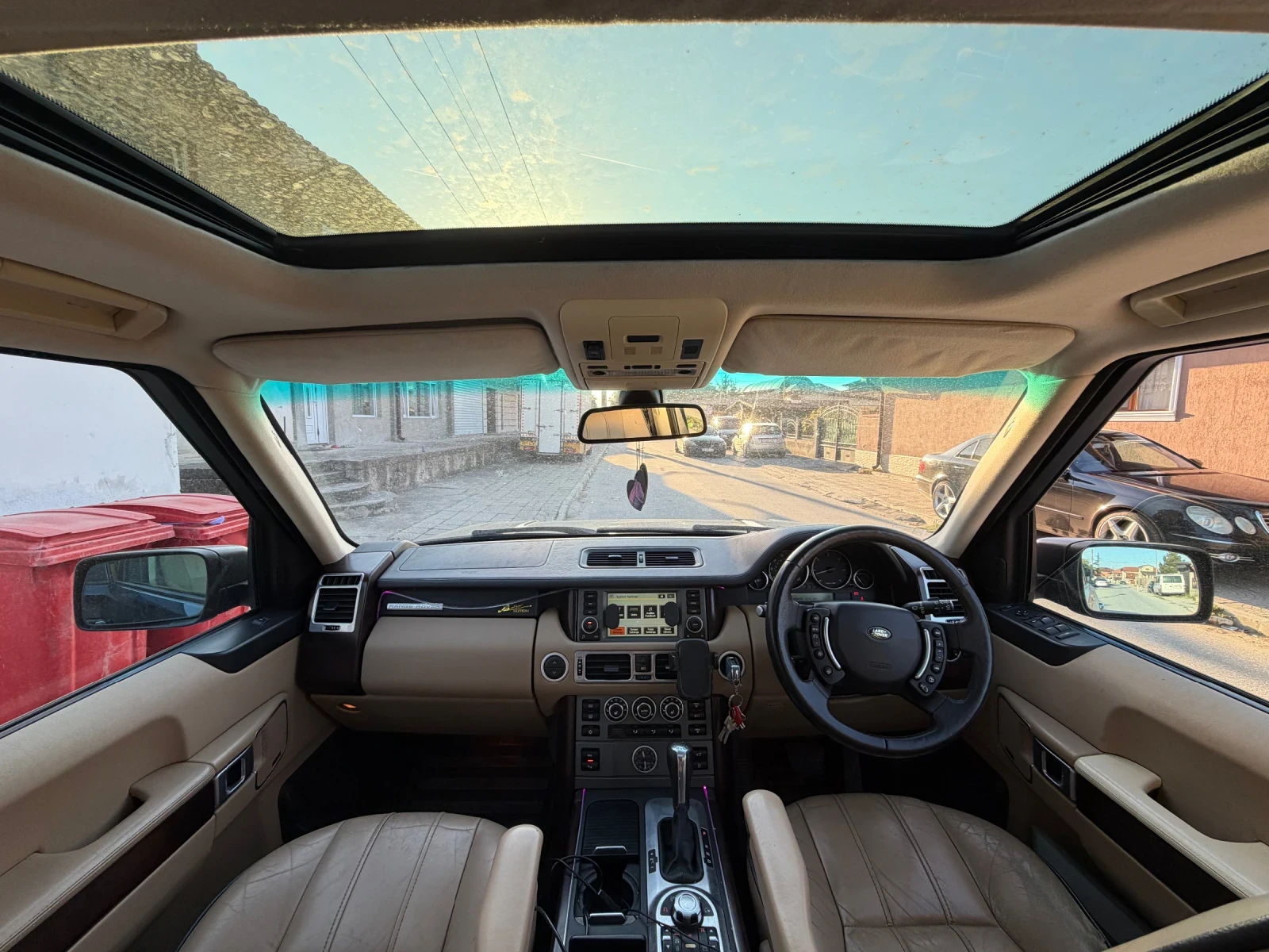 Land Rover Range rover Нов Внос* Перфектен, снимка 6 - Автомобили и джипове - 56010346