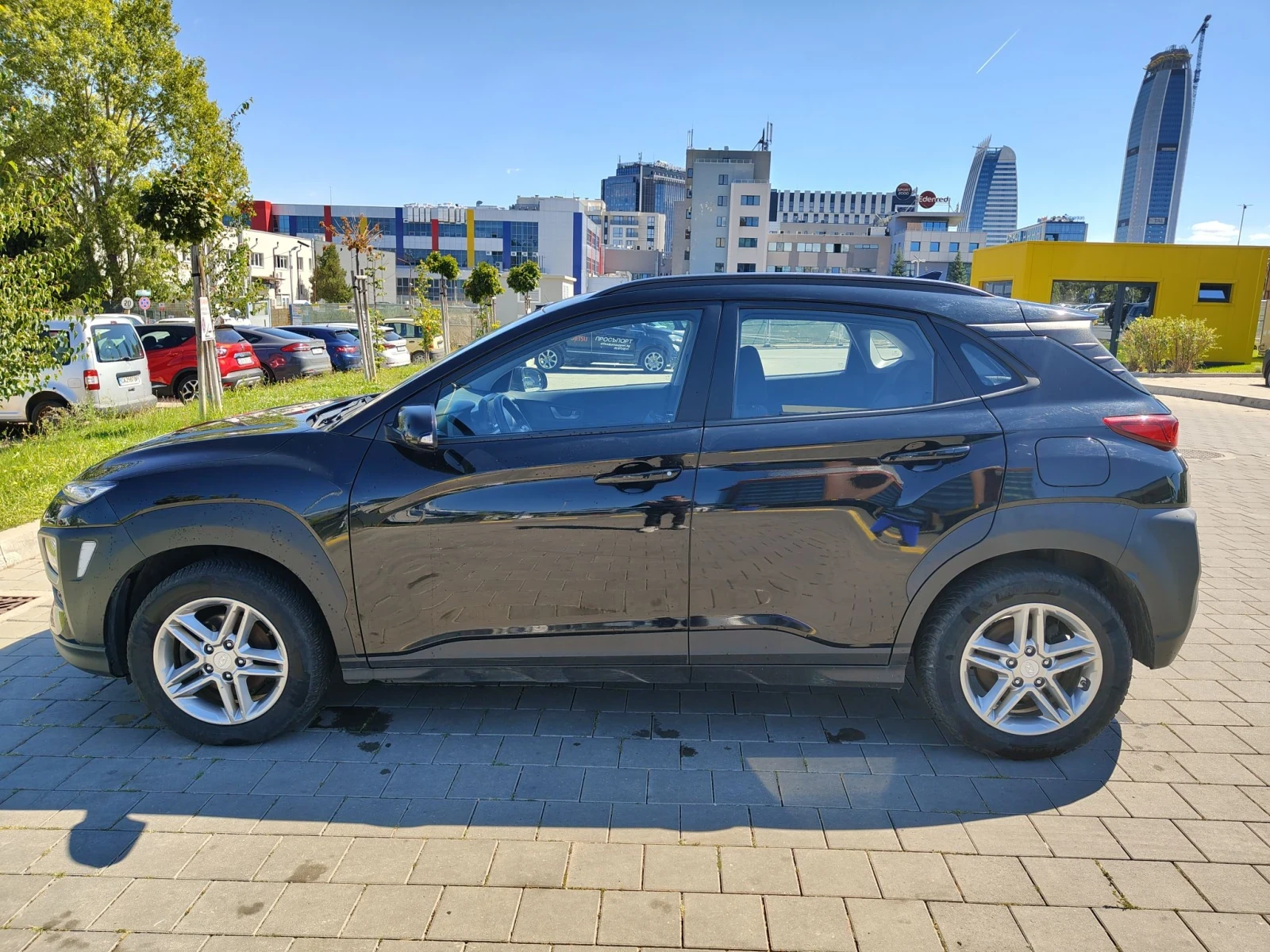 Hyundai Kona 1.6 Crdi , снимка 3 - Автомобили и джипове - 56073070