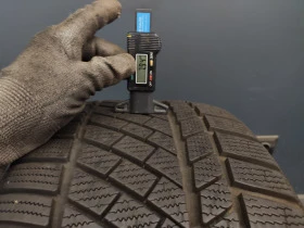 Гуми Зимни 255/35R19, снимка 4