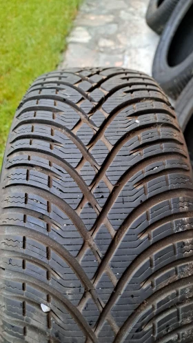 Гуми Зимни 205/55R16, снимка 8