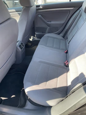 VW Golf 1.9 TDI-105к.с 6 скорости-Климатроник, снимка 10
