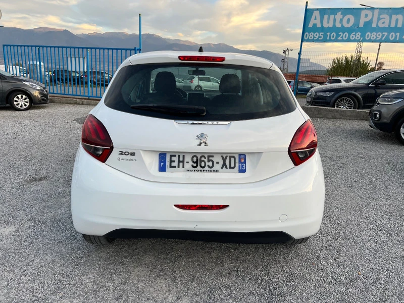 Peugeot 208 1.6hdi EURO 6, снимка 5 - Автомобили и джипове - 38561010