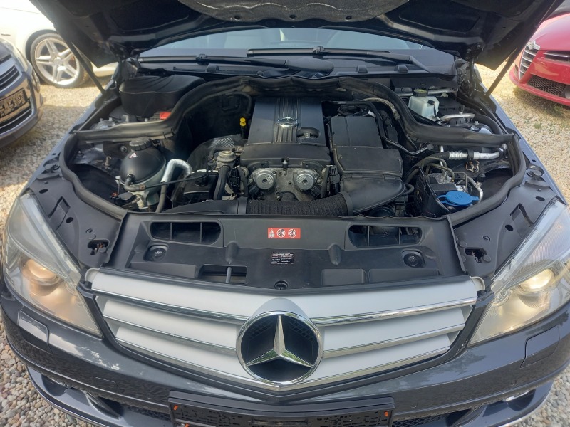 Mercedes-Benz C 180 1.8 kompressok., снимка 17 - Автомобили и джипове - 46202953