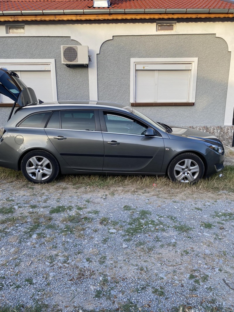 Opel Insignia, снимка 8 - Автомобили и джипове - 46247355
