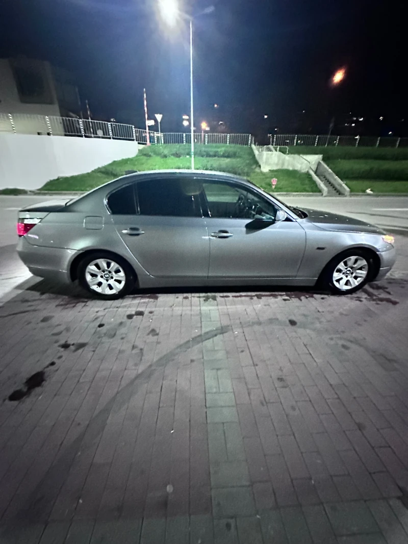 BMW 530, снимка 3 - Автомобили и джипове - 47540404