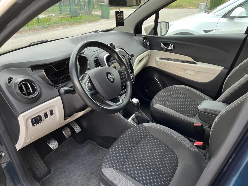 Renault Captur 1.2 куб, LED фарове, 45000 км, снимка 11 - Автомобили и джипове - 48644491