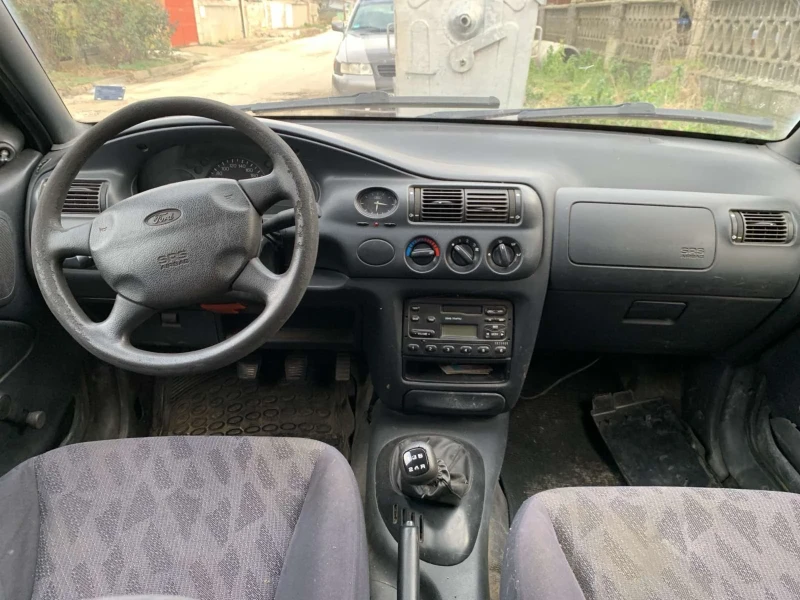 Ford Escort Фургон, снимка 5 - Автомобили и джипове - 48666453