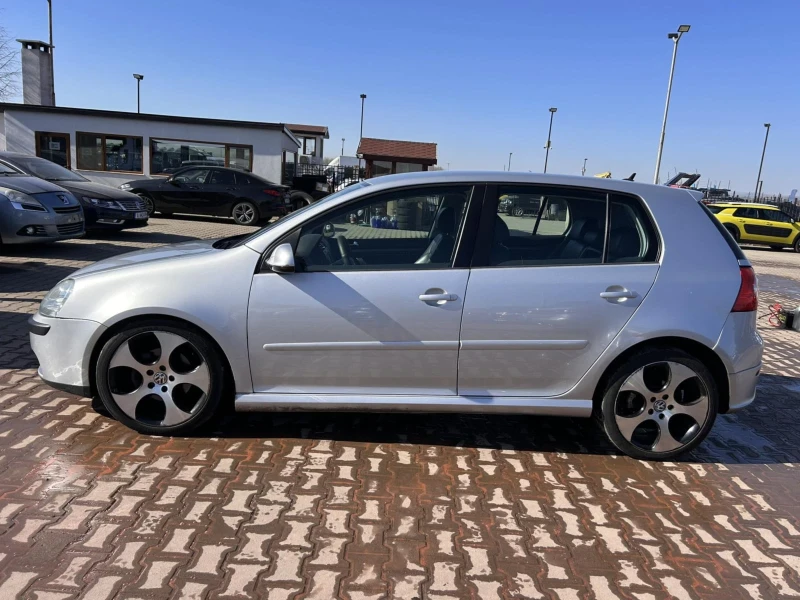 VW Golf Като нов!, снимка 3 - Автомобили и джипове - 49093680