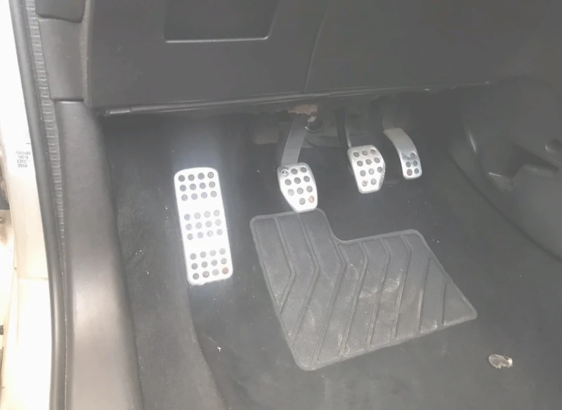 Peugeot 307 cc, снимка 8 - Автомобили и джипове - 52639860