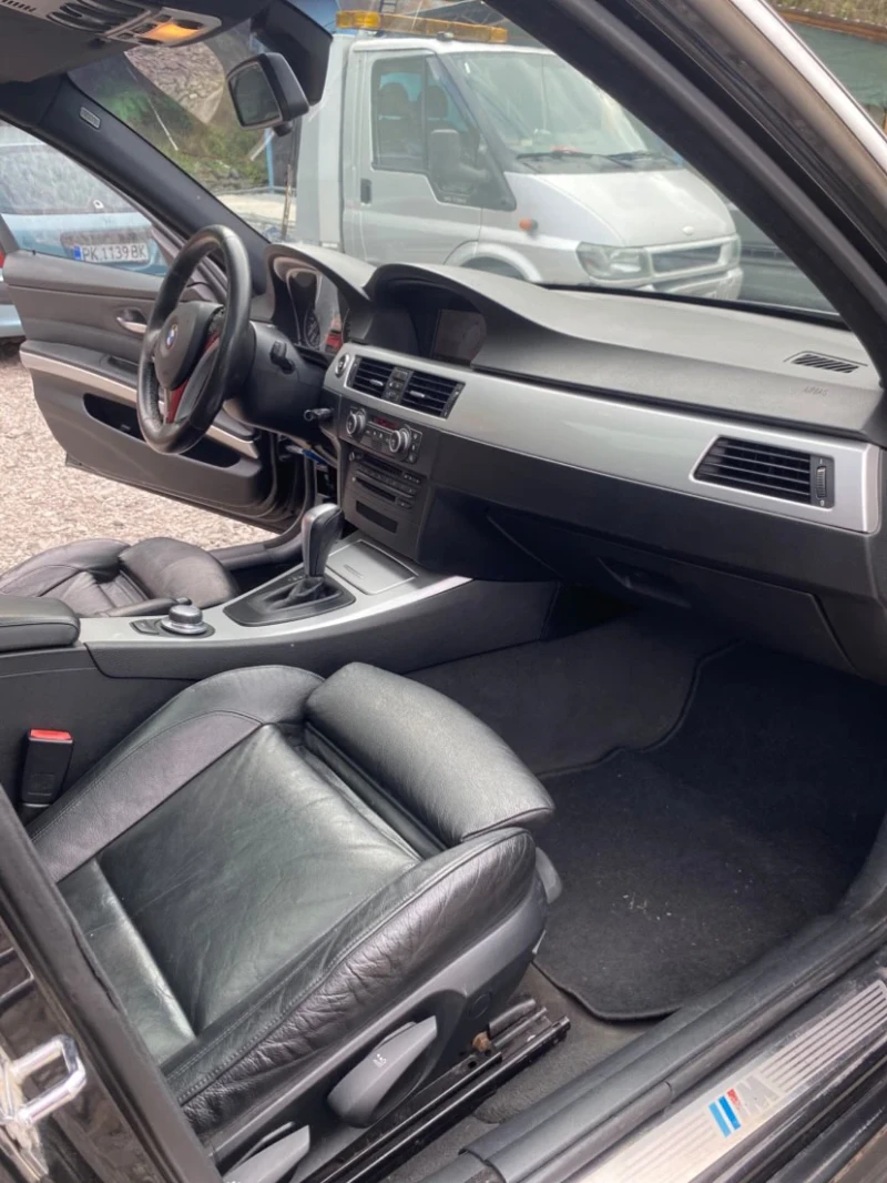 BMW 320, снимка 9 - Автомобили и джипове - 52284795