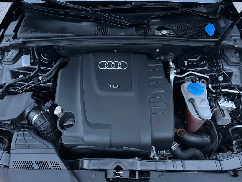 Audi A4 B8 2.0TDI, снимка 14 - Автомобили и джипове - 52654855