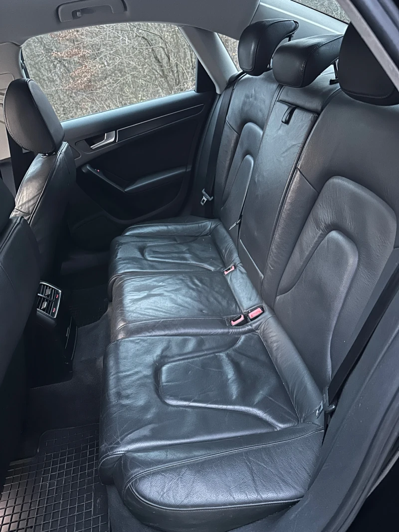 Audi A4 B8 2.0TDI, снимка 12 - Автомобили и джипове - 52654855