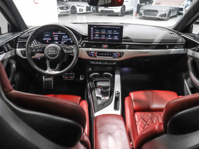 Audi S4 * 3.0TFSI Quattro / Progressiv Pkg / Red Int / Bla, снимка 13 - Автомобили и джипове - 52805262