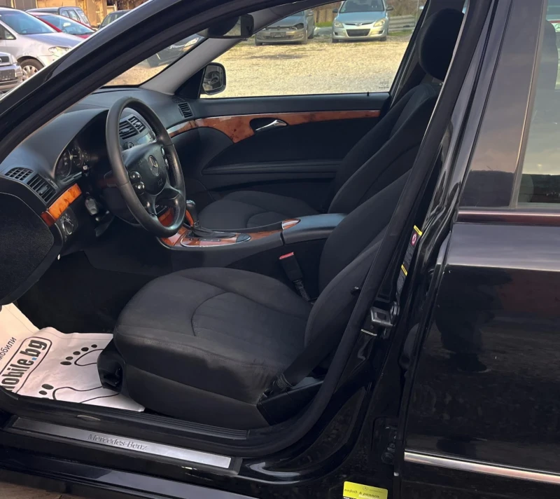 Mercedes-Benz E 220 EVO Face , снимка 14 - Автомобили и джипове - 52843998