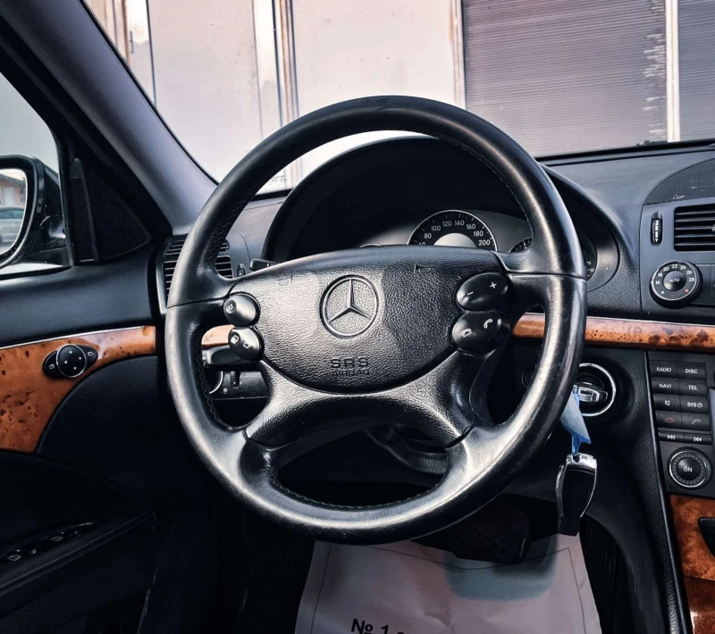 Mercedes-Benz E 220 EVO Face , снимка 13 - Автомобили и джипове - 52843998