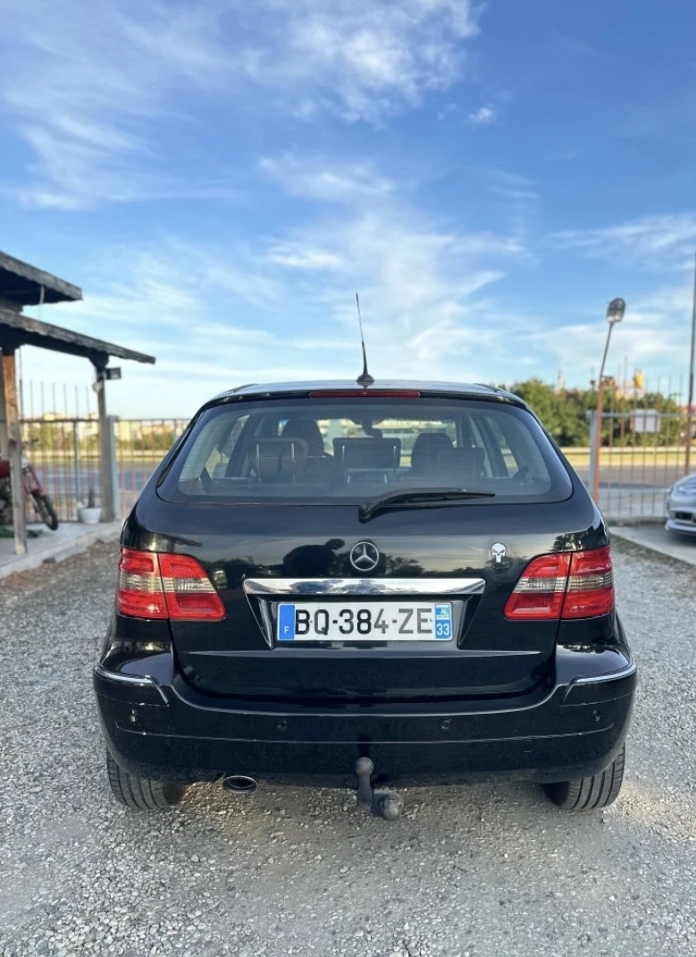 Mercedes-Benz B 200 Автоматик, снимка 9 - Автомобили и джипове - 47656110