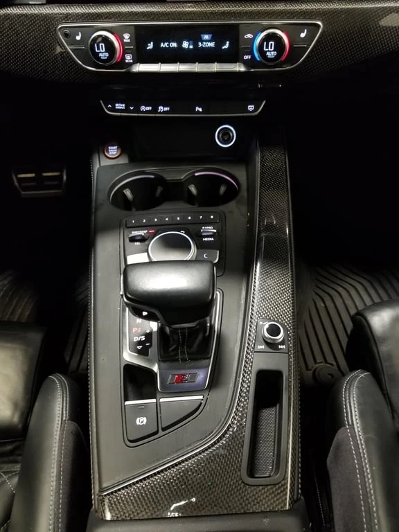 Audi S4 * Technik * CARFAX * БЕЗ ПЪРВОНАЧАЛНА ВНОСКА, снимка 8 - Автомобили и джипове - 52918774