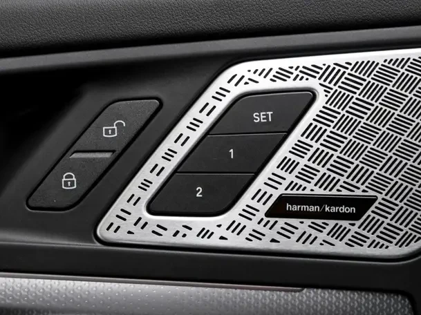 BMW iX1 xDrive30 = M-Sport = �������� | Mobile.bg � ����������� 3