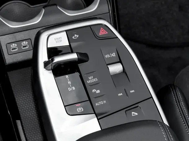 BMW iX1 xDrive30 = M-Sport = �������� | Mobile.bg � ����������� 6