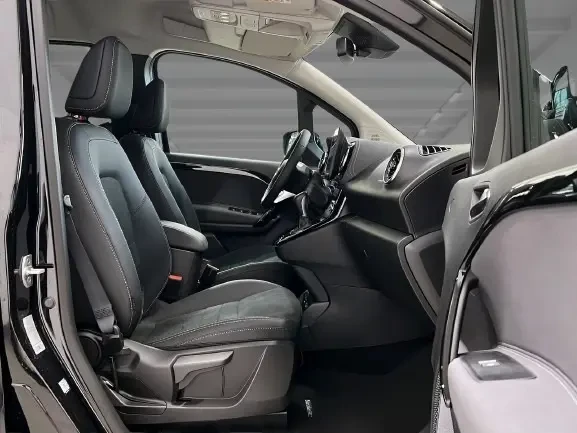 Mercedes-Benz T-класа EQT 200 Long = Progressive = Гаранция, снимка 8 - Автомобили и джипове - 54711538