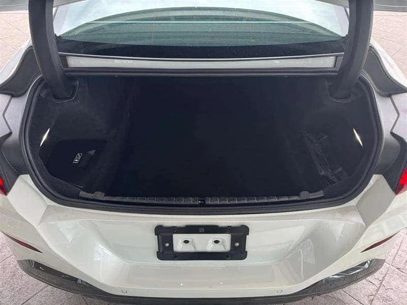 BMW 850 xDrive GC | Premium | Dark Optics | LASER | OT BMW | Mobile.bg � ����������� 10