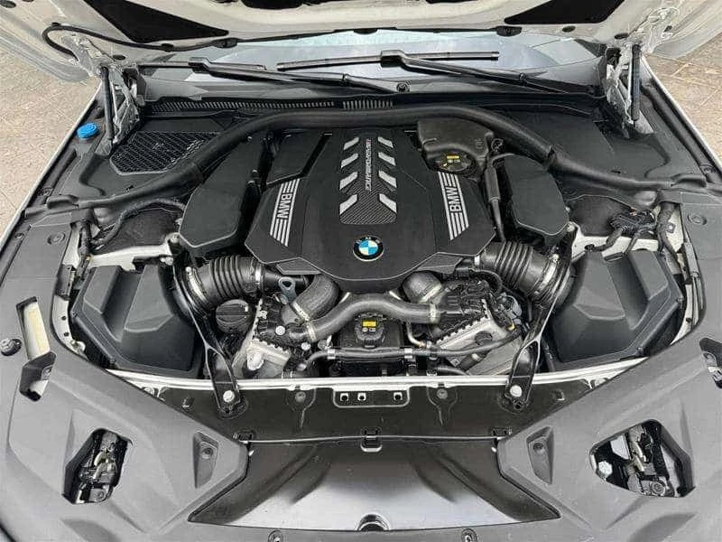 BMW 850 xDrive GC | Premium | Dark Optics | LASER | OT BMW | Mobile.bg � ����������� 9