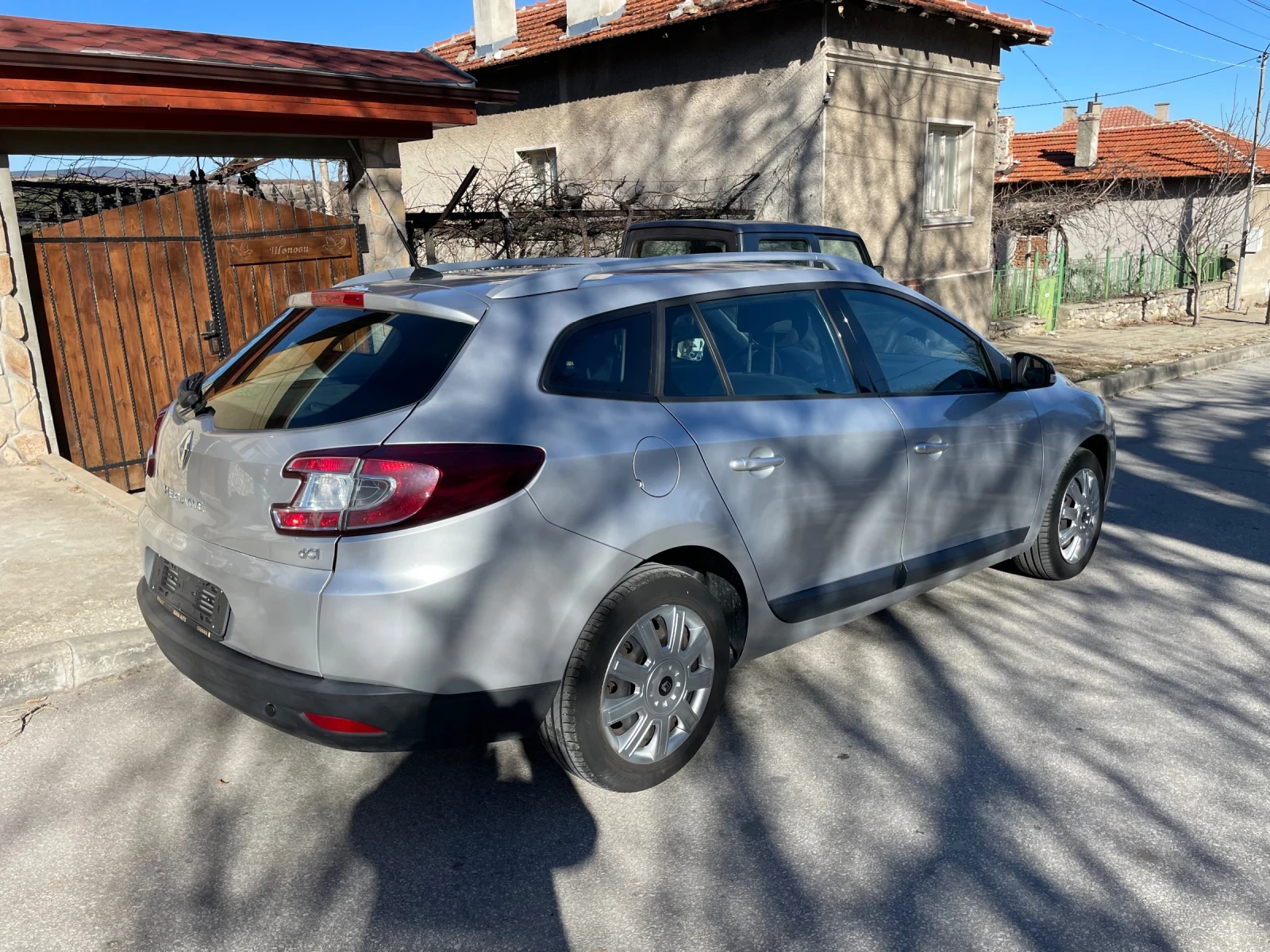 Renault Megane 1.5 DCI * * * 157000* * * km - изображение 3