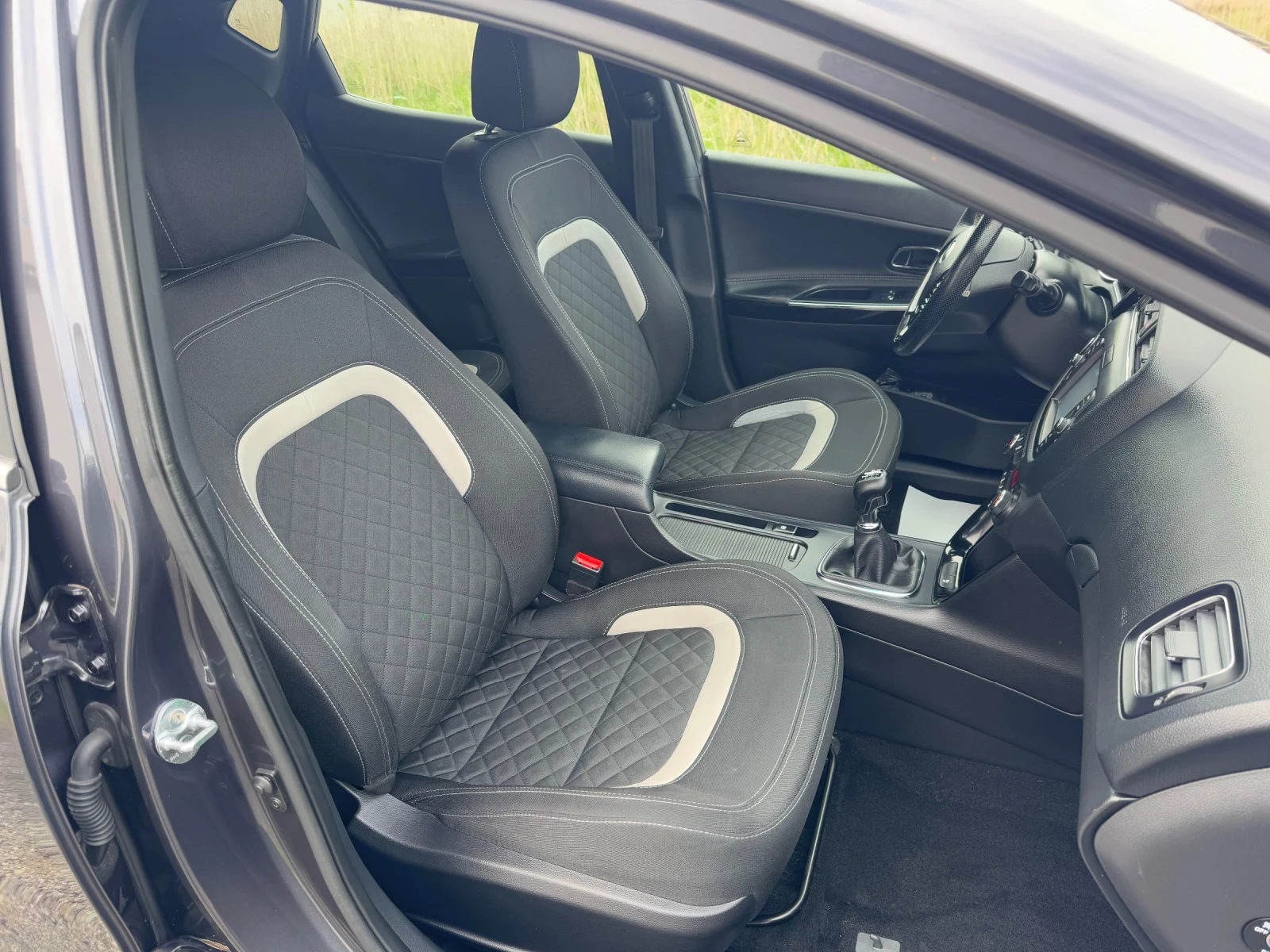 Kia Ceed 1.6 CRDI * GT LINE* FULL*  | Mobile.bg — изображение 13