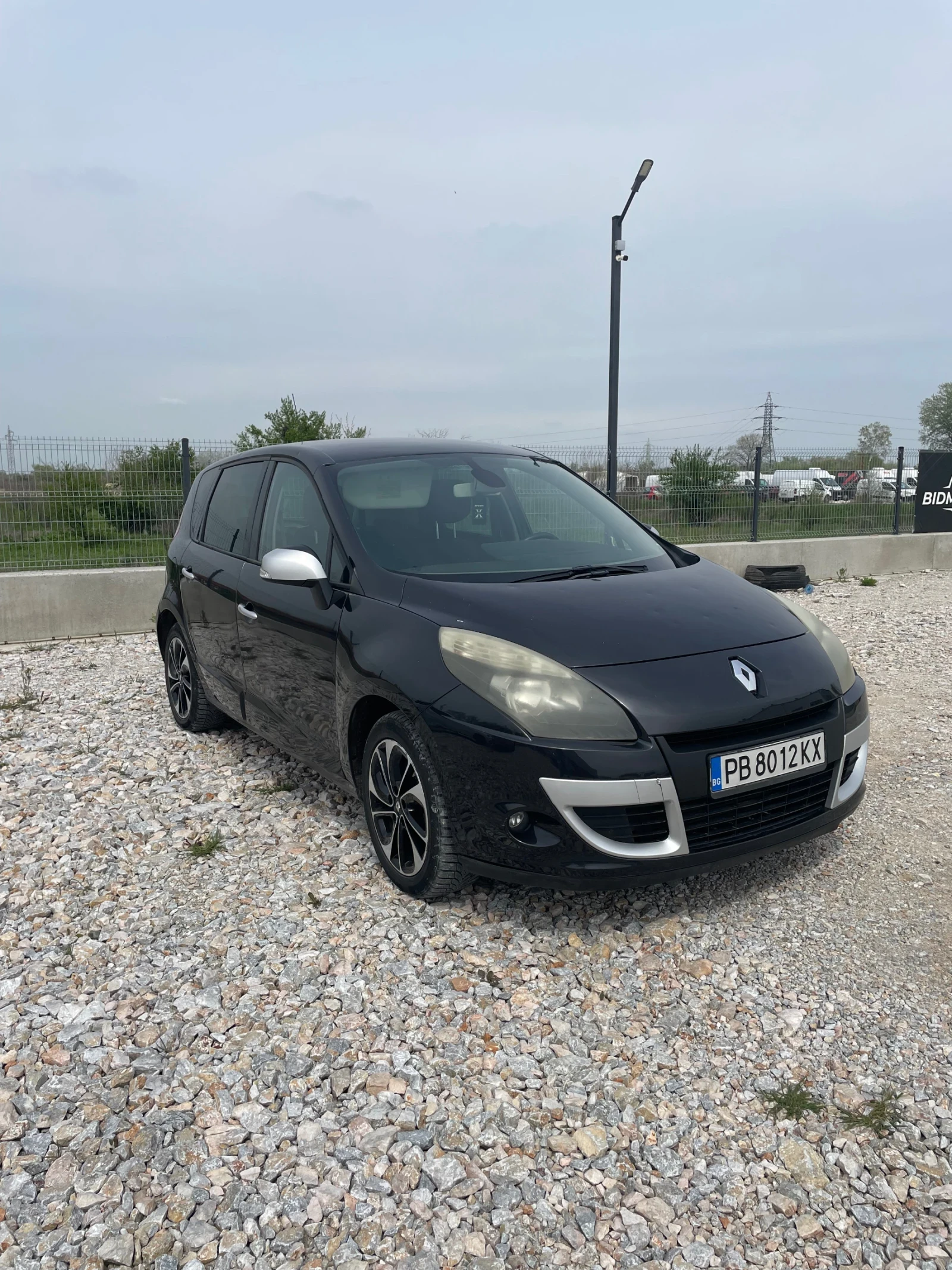 Renault Scenic 1.5 дизел - изображение 3