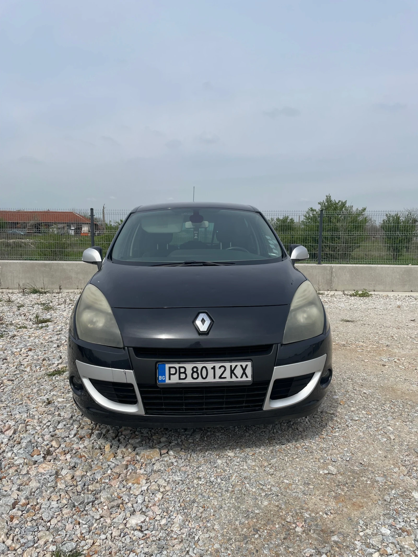 Renault Scenic 1.5 дизел - изображение 2