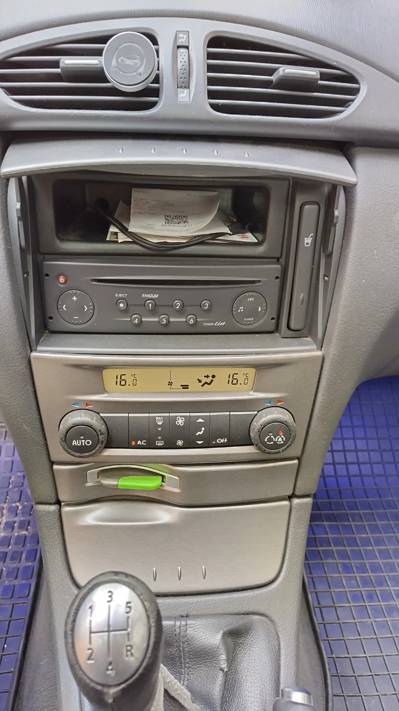 Renault Laguna 1.8 16V - изображение 10