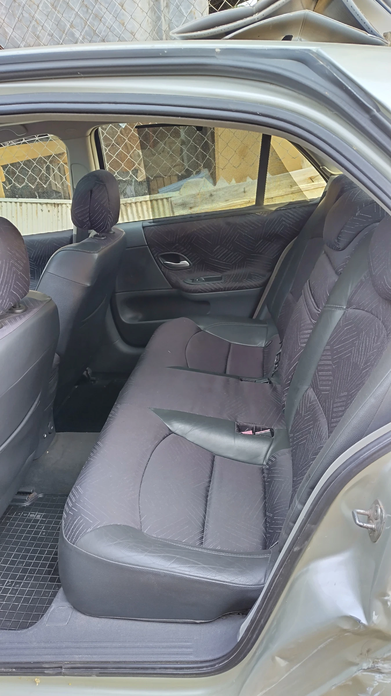 Renault Laguna 1.8 16V - изображение 7