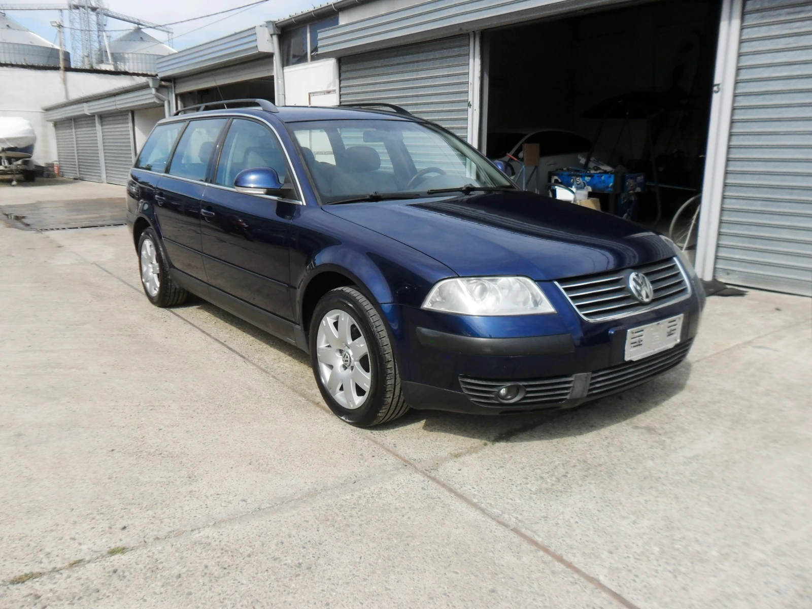 VW Passat 1, 9-TDI-131кс.-ITALY-KLIMATRONIK - изображение 3