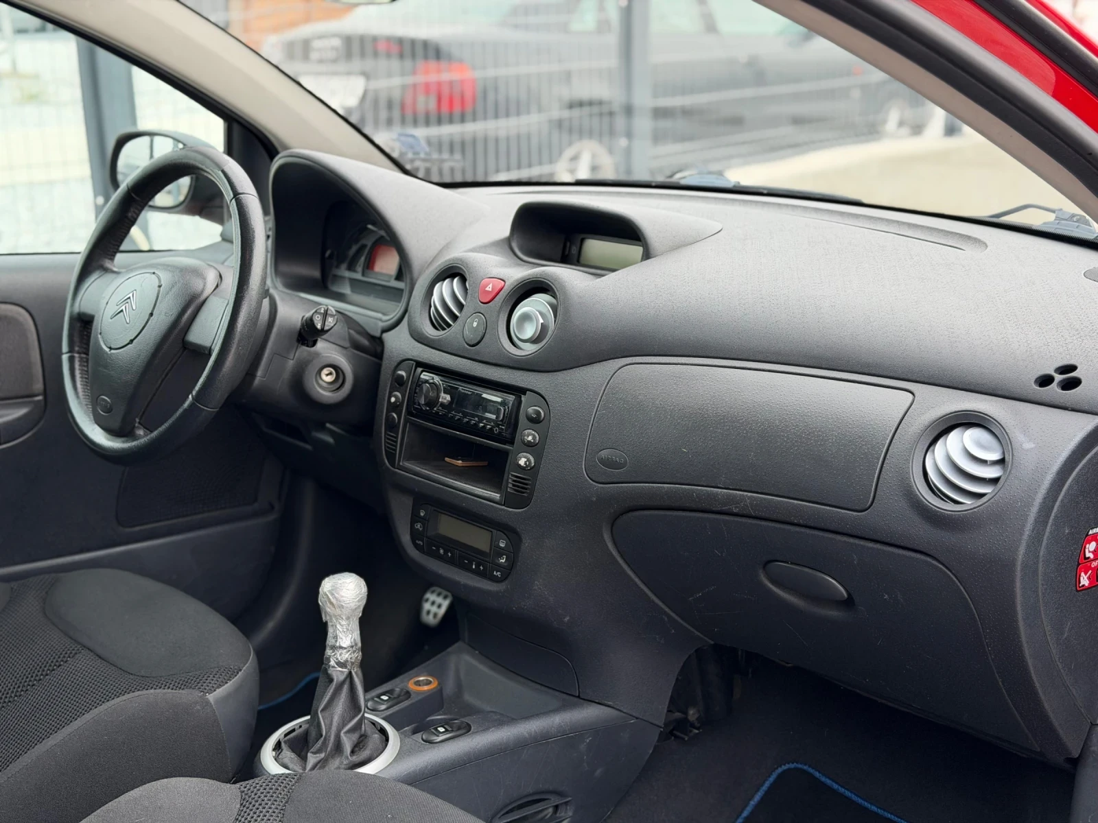 Citroen C2  VTS 1.6 16V 122к.с - изображение 6