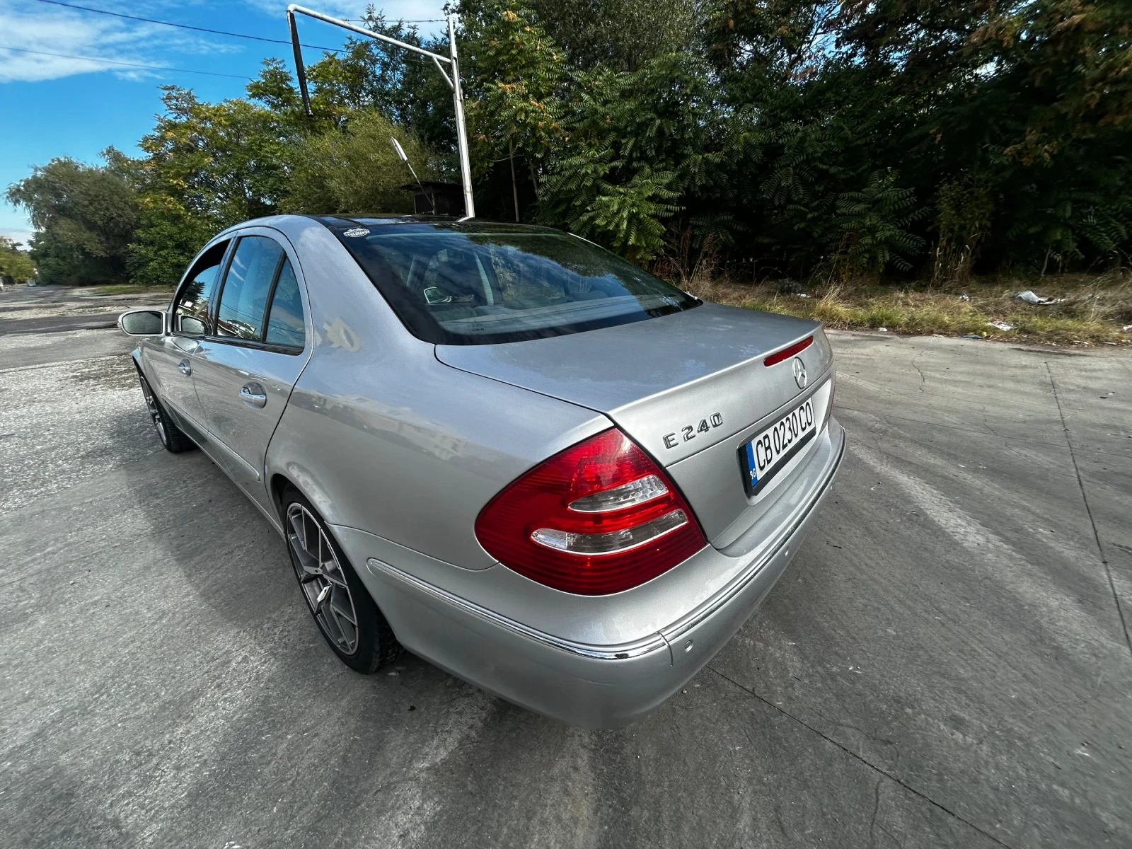 Mercedes-Benz E 240 2.6  | Mobile.bg   4