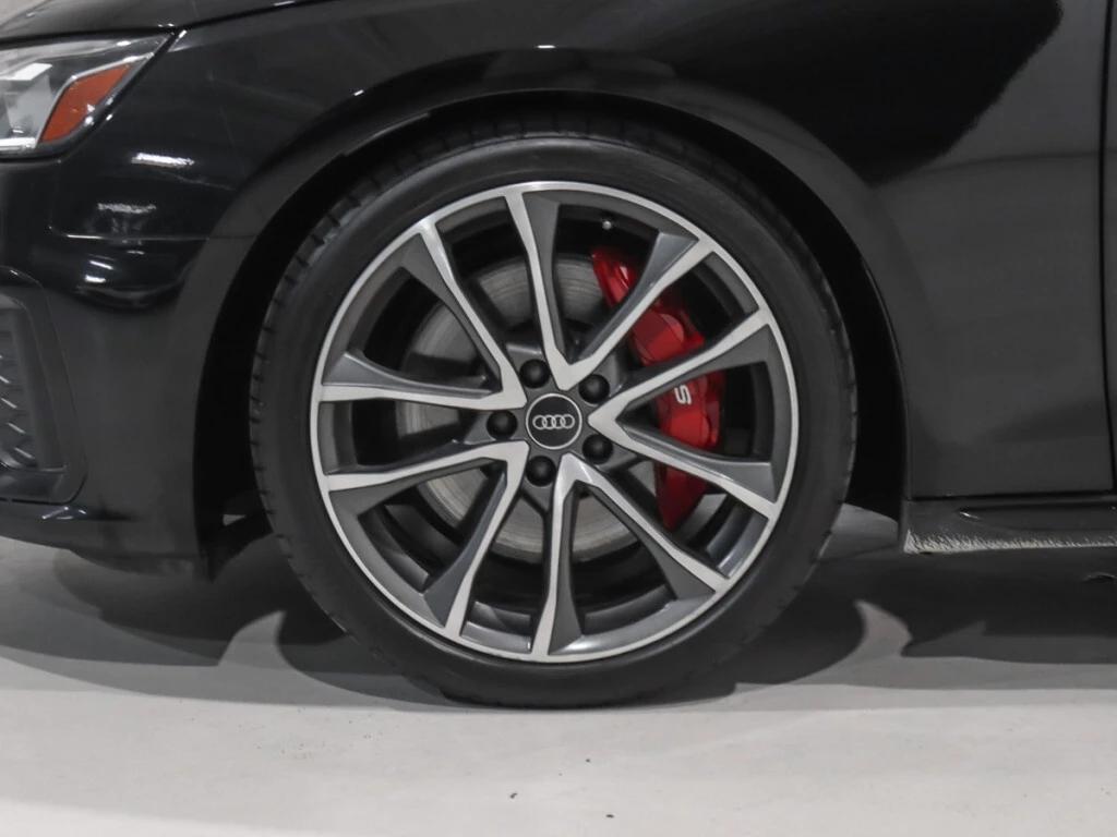 Audi S4 * 3.0TFSI Quattro / Progressiv Pkg / Red Int / Bla | Mobile.bg � ����������� 9