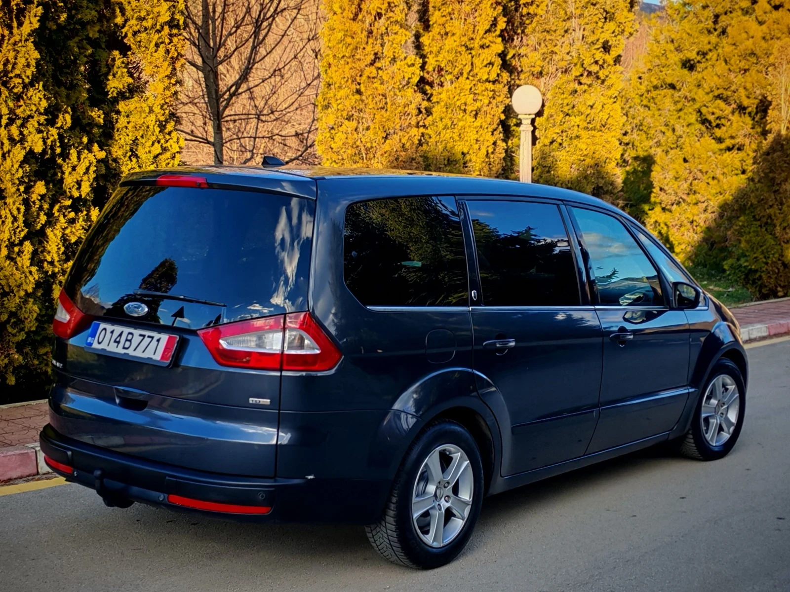 Ford Galaxy 2.0TDCI(140)* TITANIUM-EDITION* ��� ����*  | Mobile.bg � ����������� 7