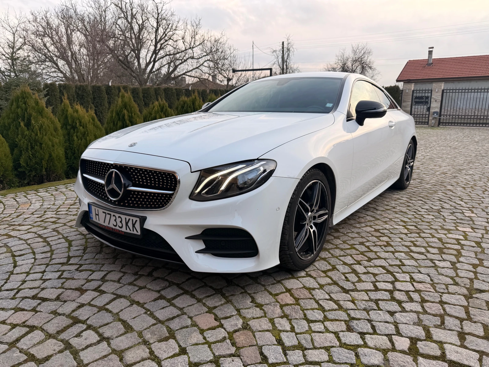 Mercedes-Benz E 350 AMG FACELIFT CDI 286 k.s - изображение 3