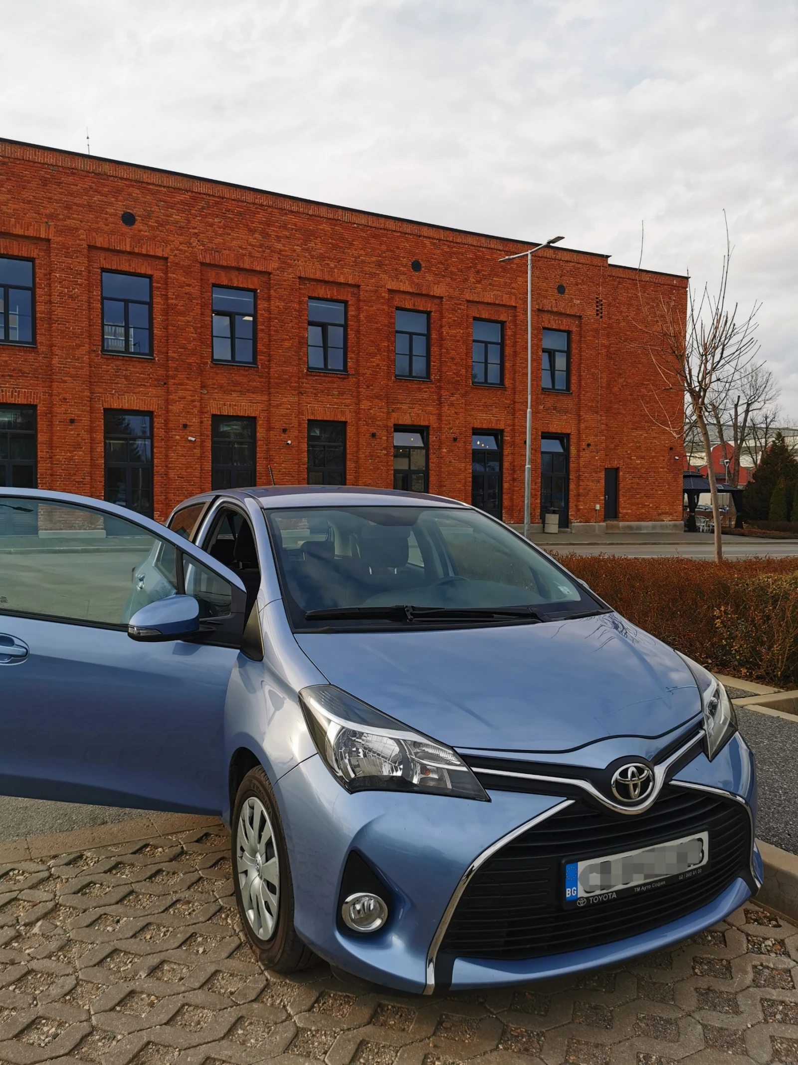 Toyota Yaris | Mobile.bg � ����������� 12