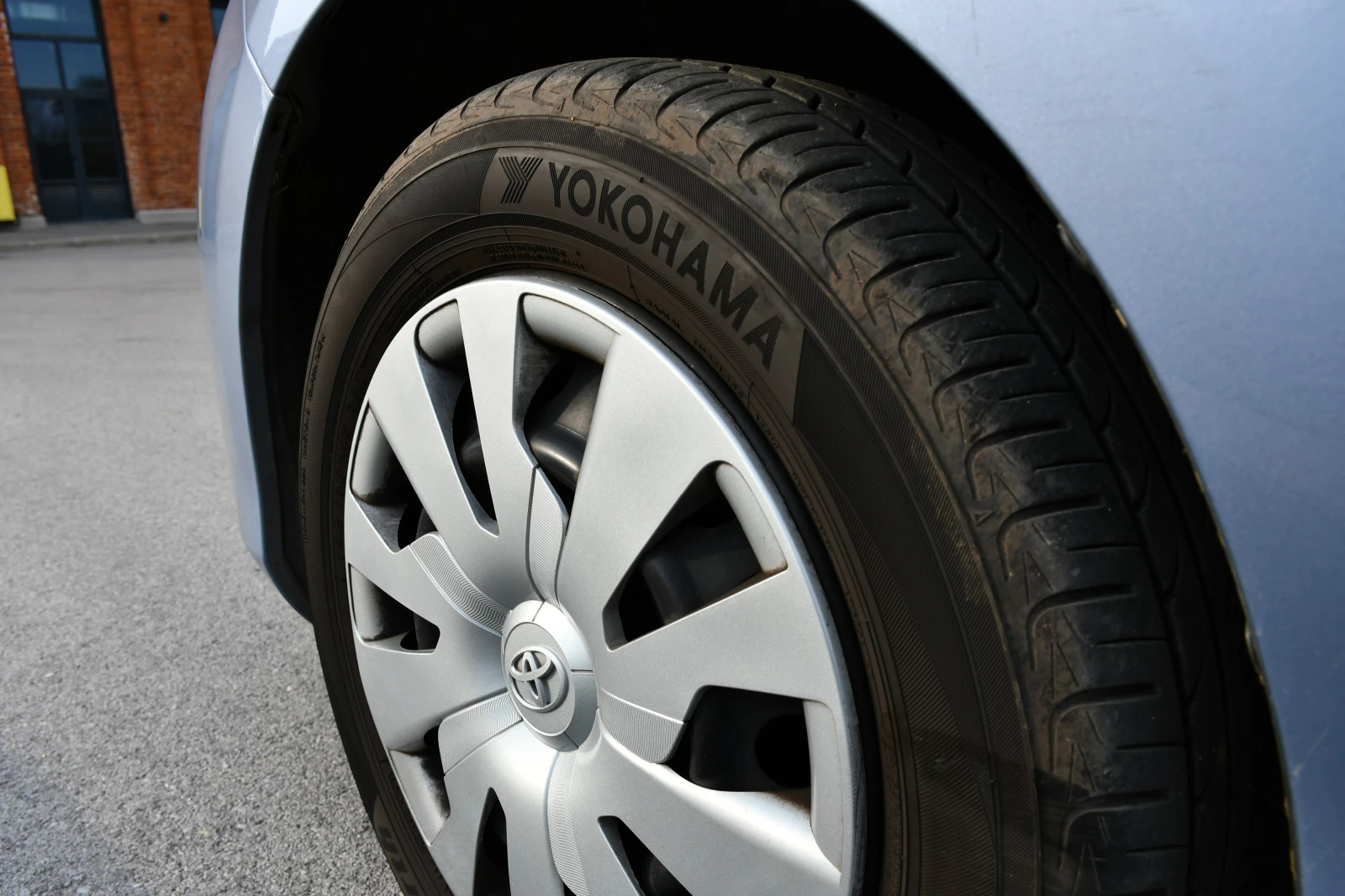 Toyota Yaris, снимка 4 - Автомобили и джипове - 53880011